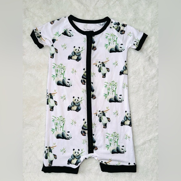 🐼Like New Sleepy Sloth Shorty🐼 - Picture 2 of 4